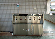 山东校园不锈钢直饮水机新款，圣蓝直饮水机生产