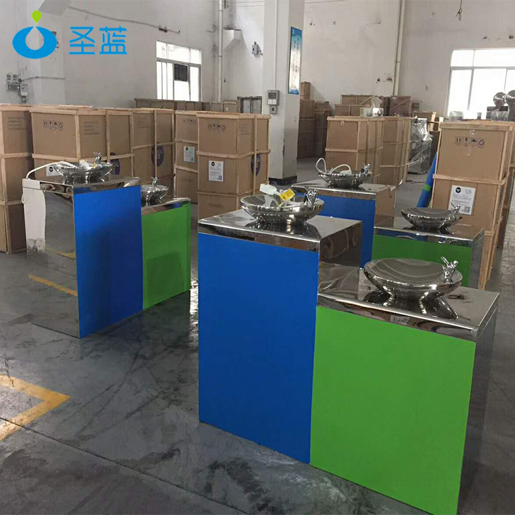 奥体中心体育馆户外公共直饮水台安装