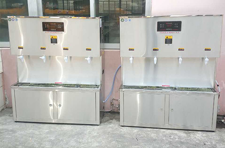 学校饮水机生产厂家哪家好？选择圣蓝