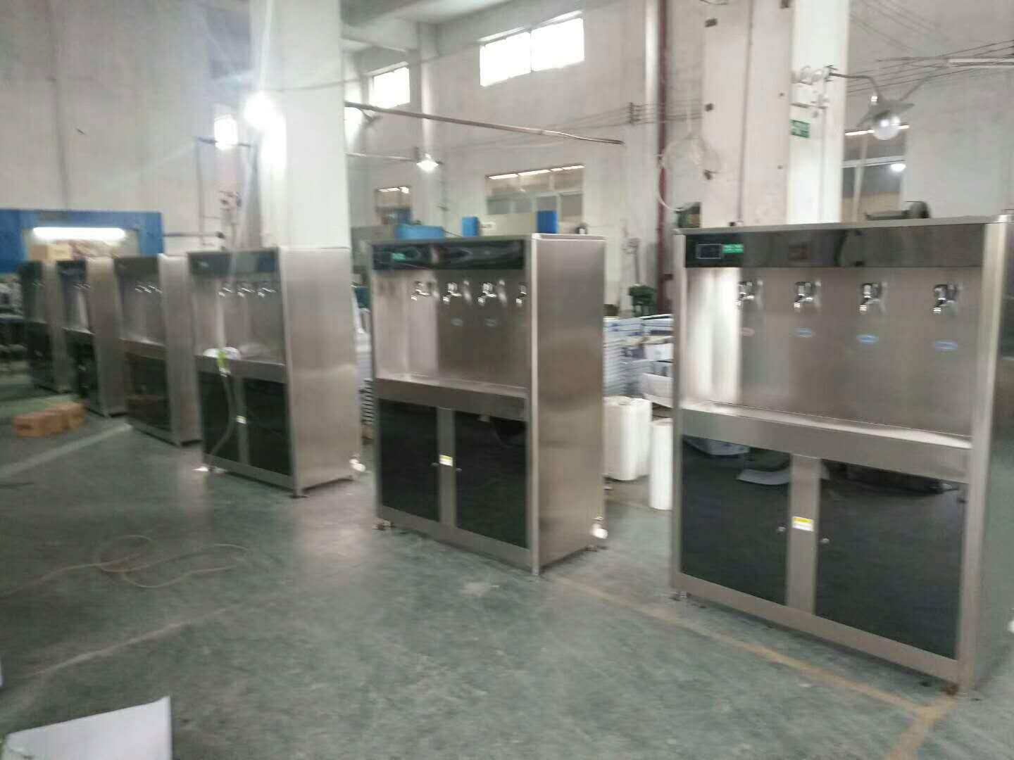 学校电热开水器选圣蓝，为学校提供健康饮水